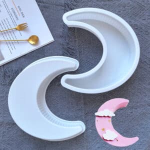 custom-silicone-crescent-mold-for-baking-and-crafts