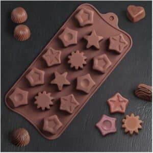 custom-silicone-pentagon-mold-for-chocolate-and-soap-making