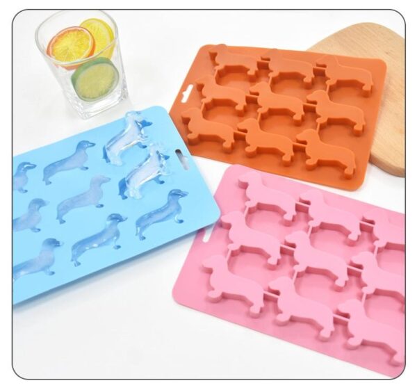 custom-silicone-shaped-ice-mold-dog-shape-flexible-tray