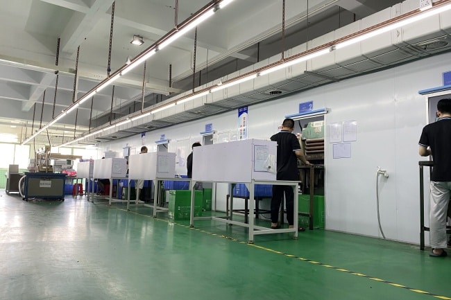 Efficient manufacturing and assembly line for medium to large silicone product production runs